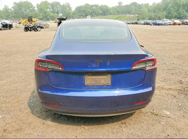 TESLA MODEL 3 2019
