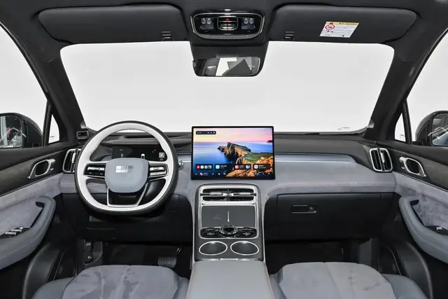 GEELY GALAXY M7 2026