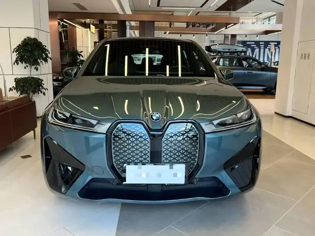 BMW IX40 2023
