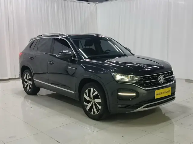 VOLKSWAGEN TAYRON LUXURY 2021