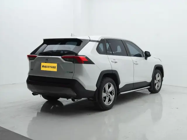 TOYOTA RAV4 FASHION PLUS EDITION 2022