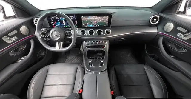 MERCEDES-BENZ W213 E220D 2022