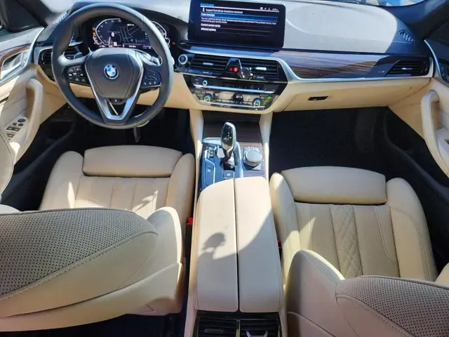 BMW 530XE 2023