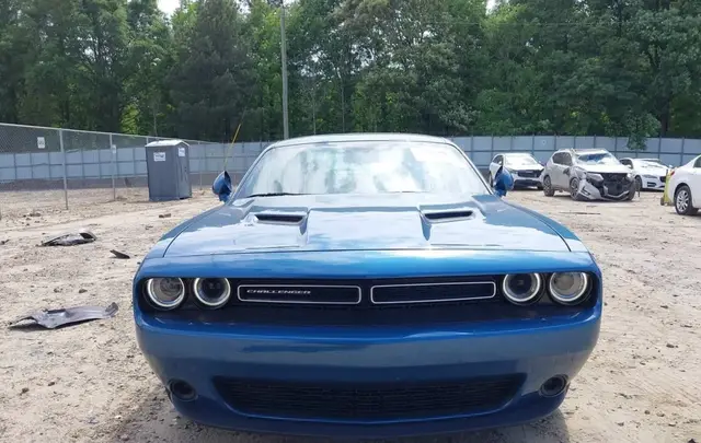 DODGE CHALLENGER SXT 2022