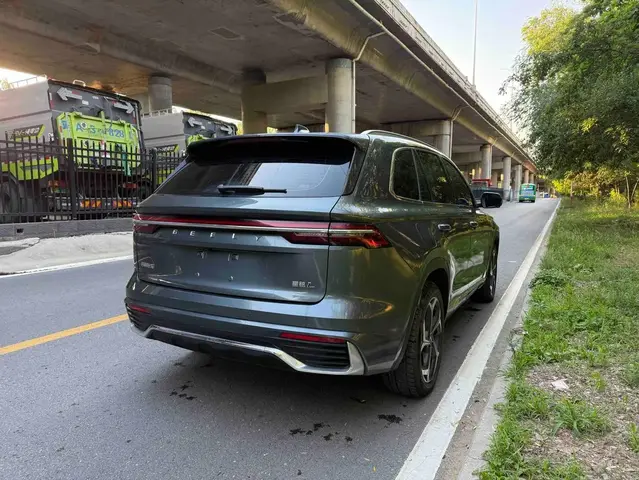 GEELY XINGYUE L PREMIUM EDITION 2022
