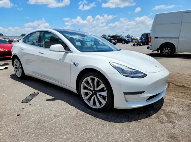TESLA MODEL 3 2018