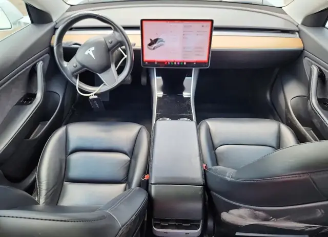 TESLA MODEL 3 2018
