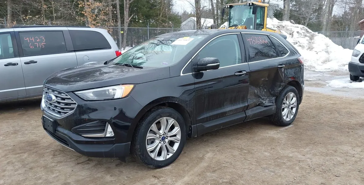 FORD EDGE TITANIUM 2022