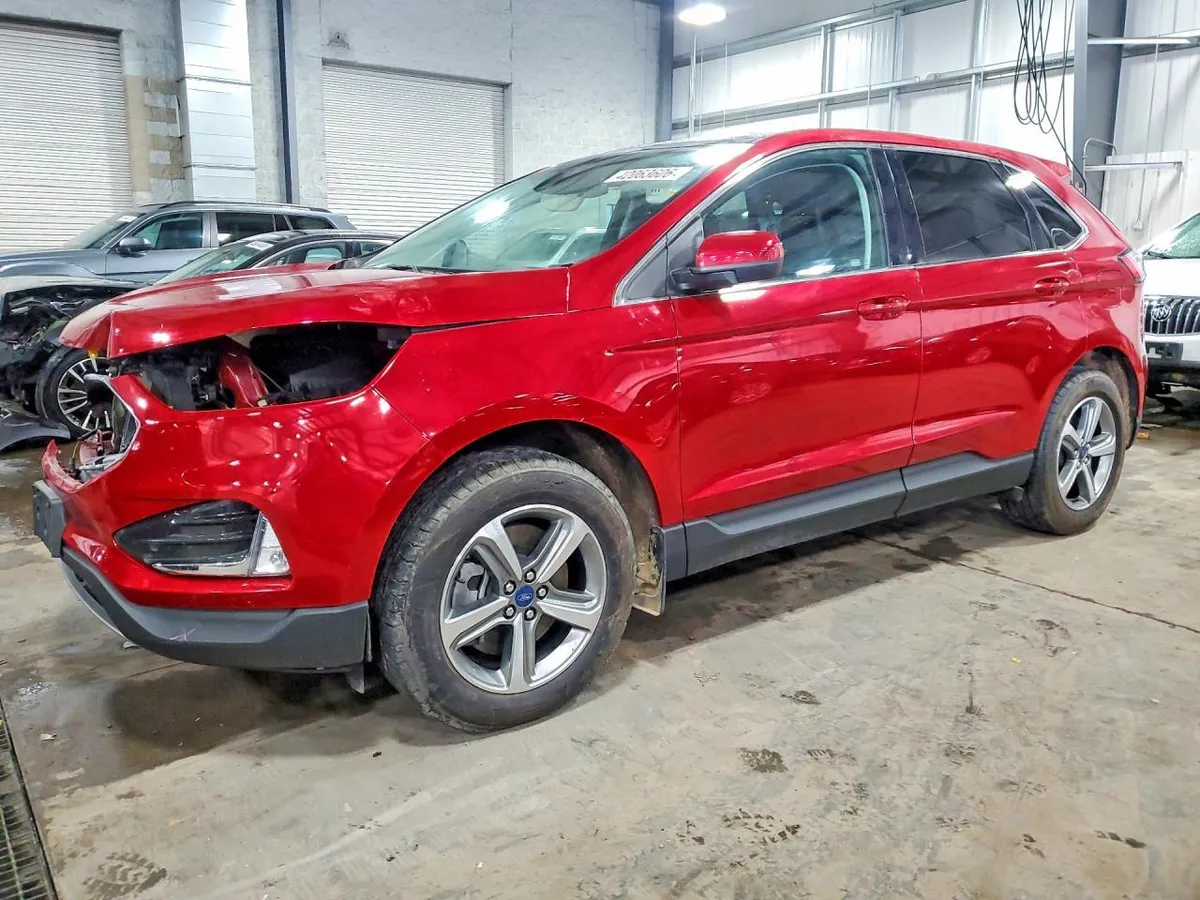 FORD EDGE SEL 2022