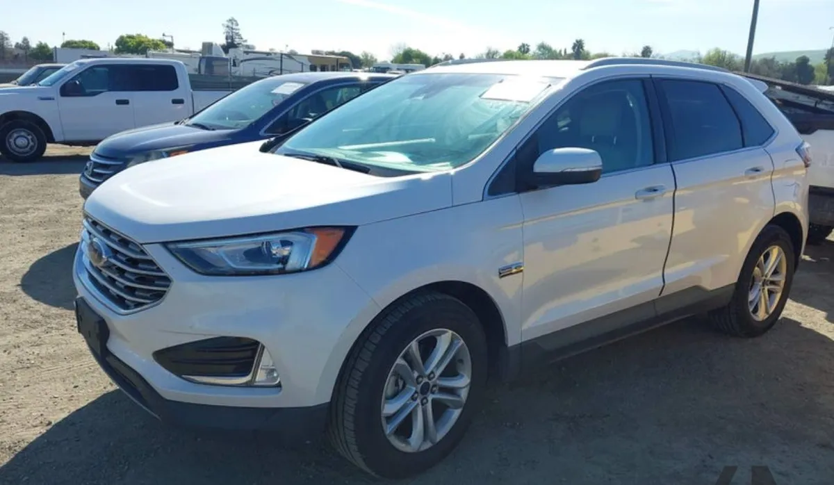 FORD EDGE SEL 2019