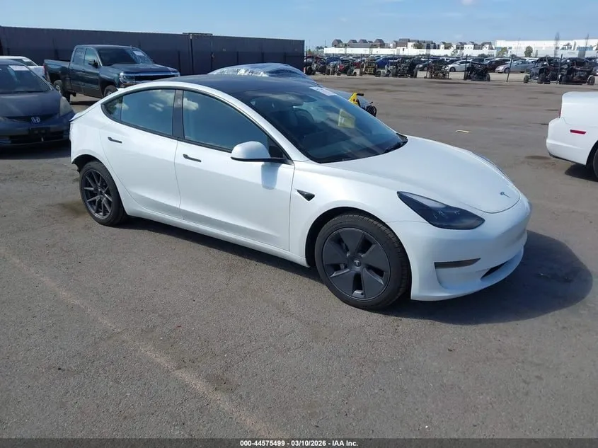 TESLA MODEL 3 REAR-WHEEL 2023