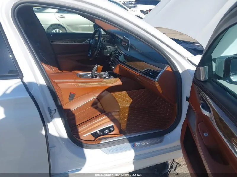 BMW 740E XDRIVE IPERFORMANCE 2019