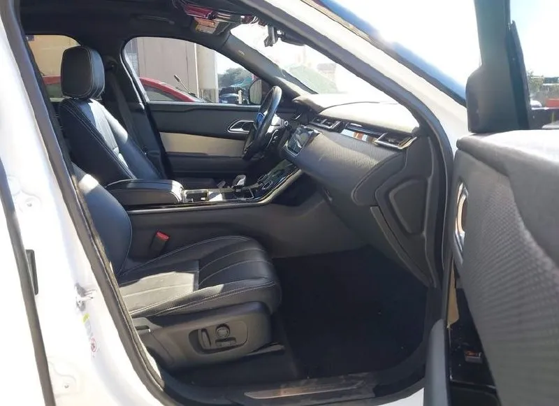 LAND ROVER VELAR RANGE ROVER VELAR P250 2021