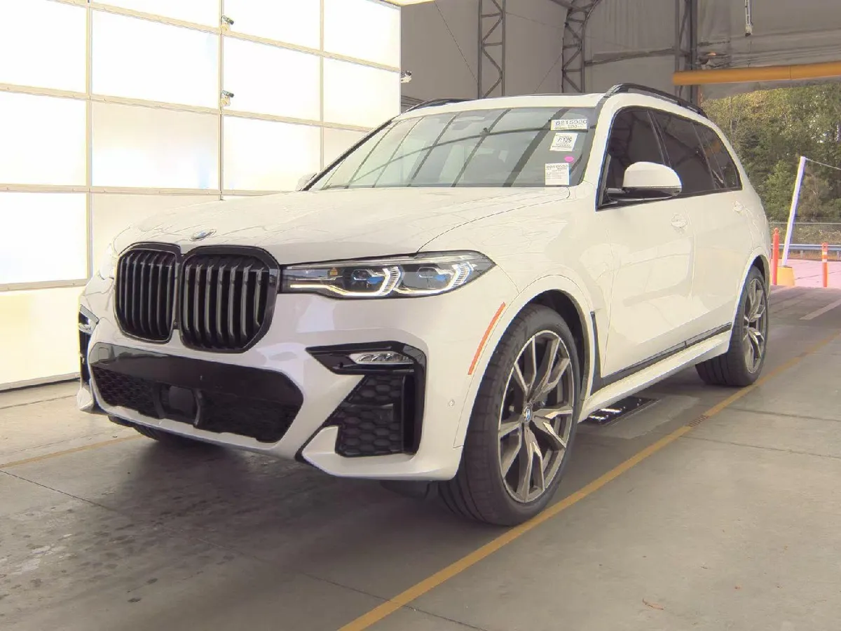BMW X7 M50I 2022