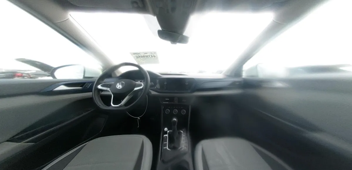 VOLKSWAGEN TAOS SE 2023