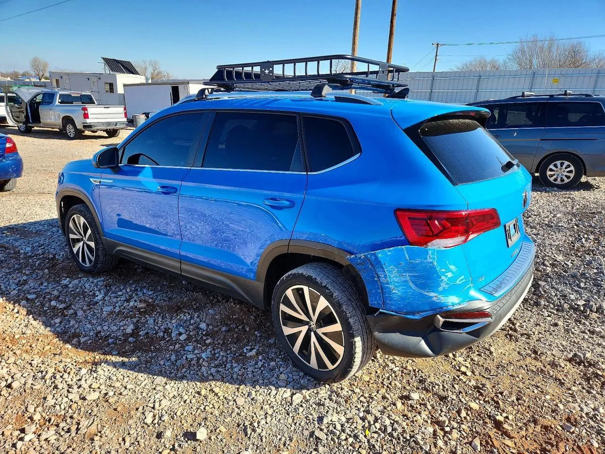 VOLKSWAGEN TAOS SE 2022