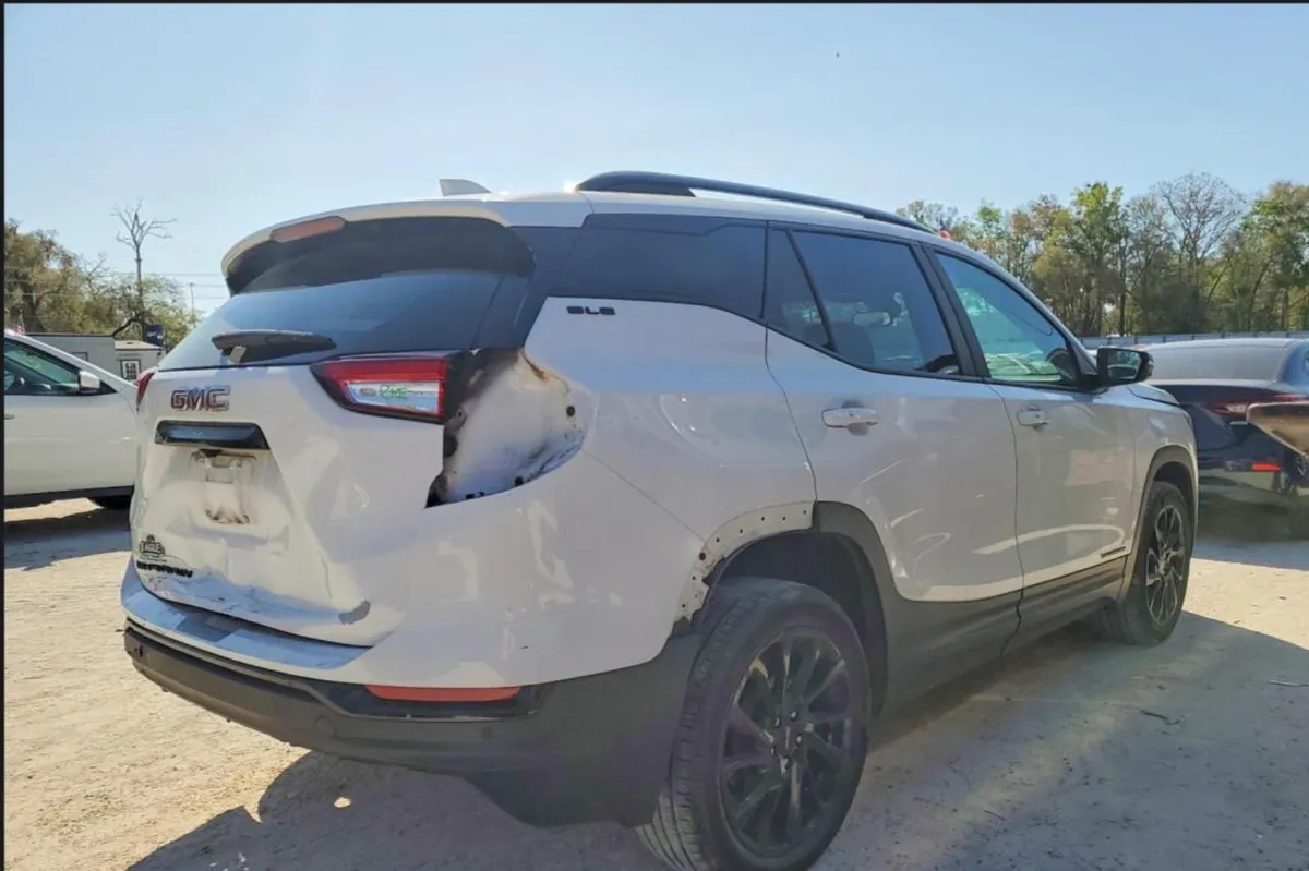 GMC TERRAIN 2023