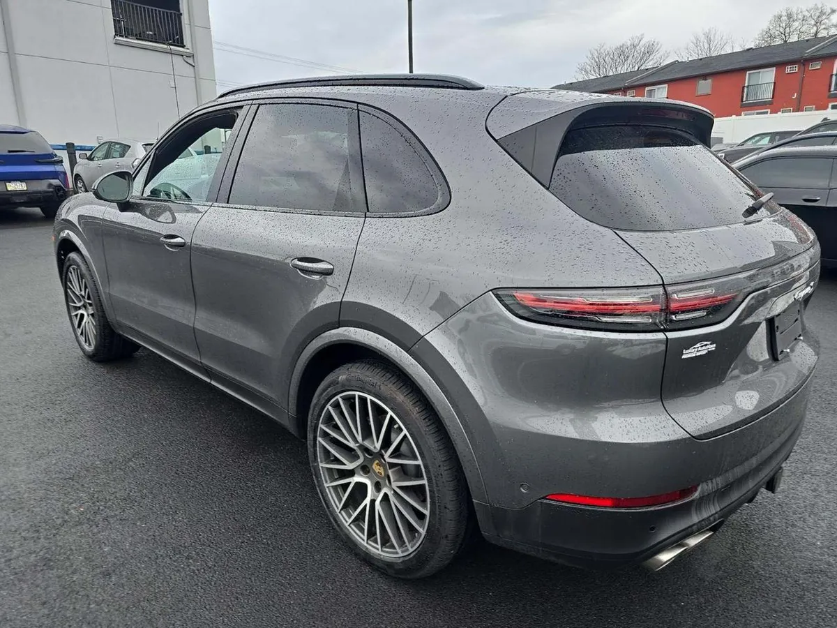 PORSCHE CAYENNE S 2022