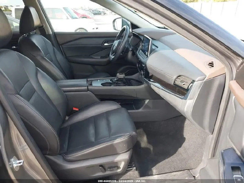 NISSAN ROGUE SL 2022