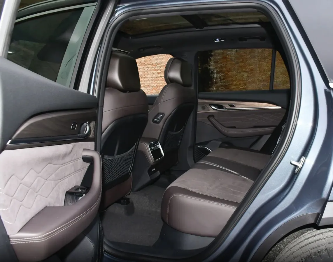 GEELY XINGYUE L 2026