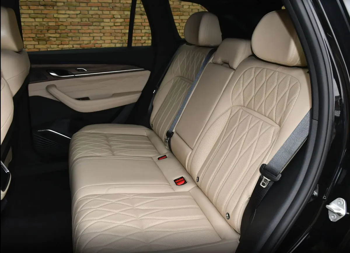 GEELY XINGYUE L 2026