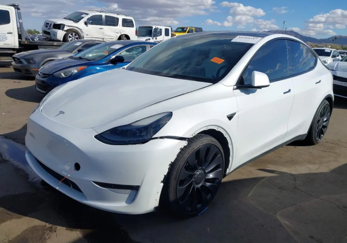 TESLA MODEL Y PERFORMANCE 2022