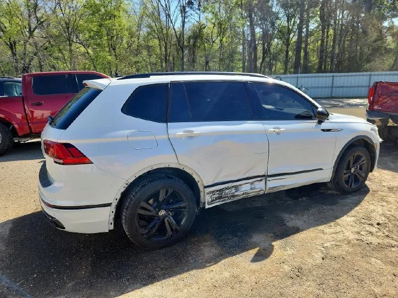 VOLKSWAGEN TIGUAN SE R-LINE BLACK 2023