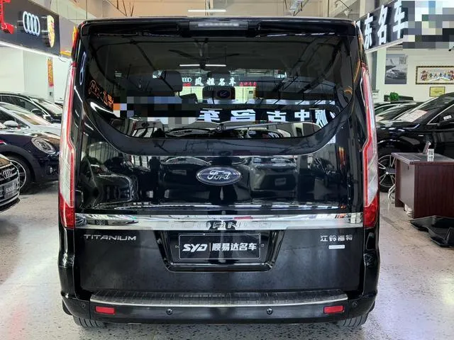 FORD TOURNEO - ELITE EDITION 2022