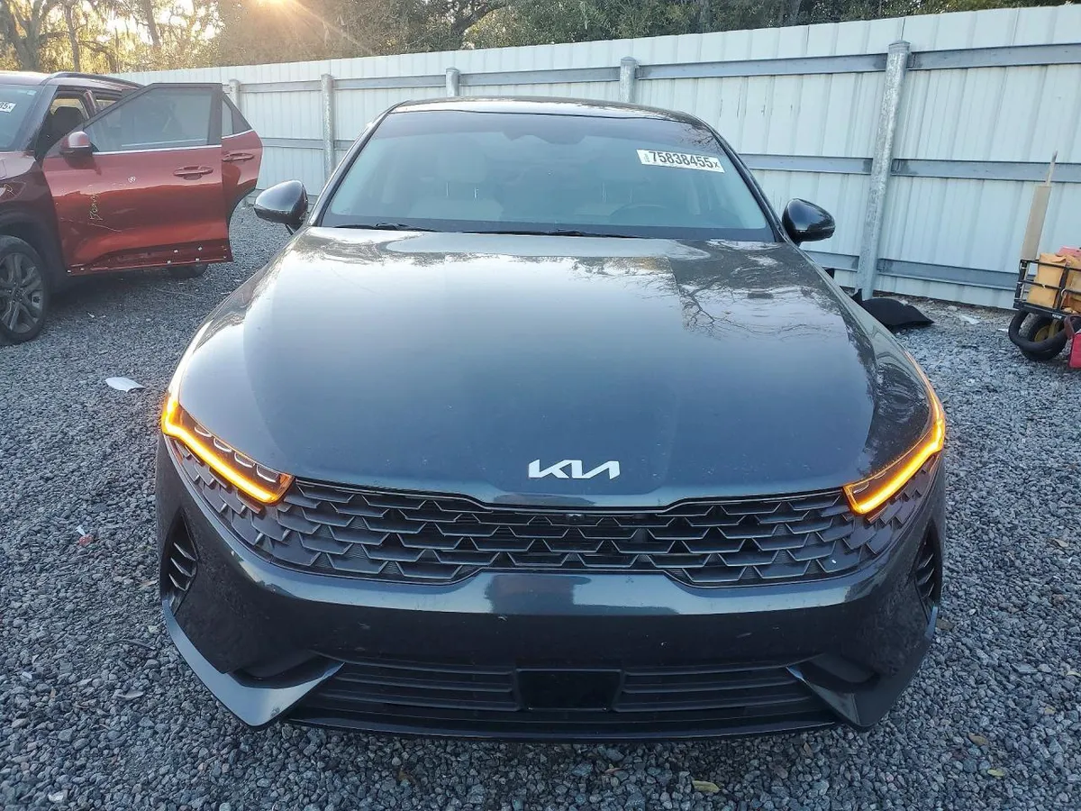 KIA K5 EX 2022