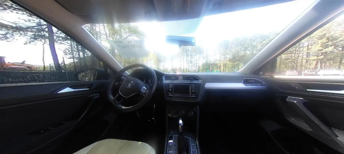 VOLKSWAGEN TIGUAN 2021