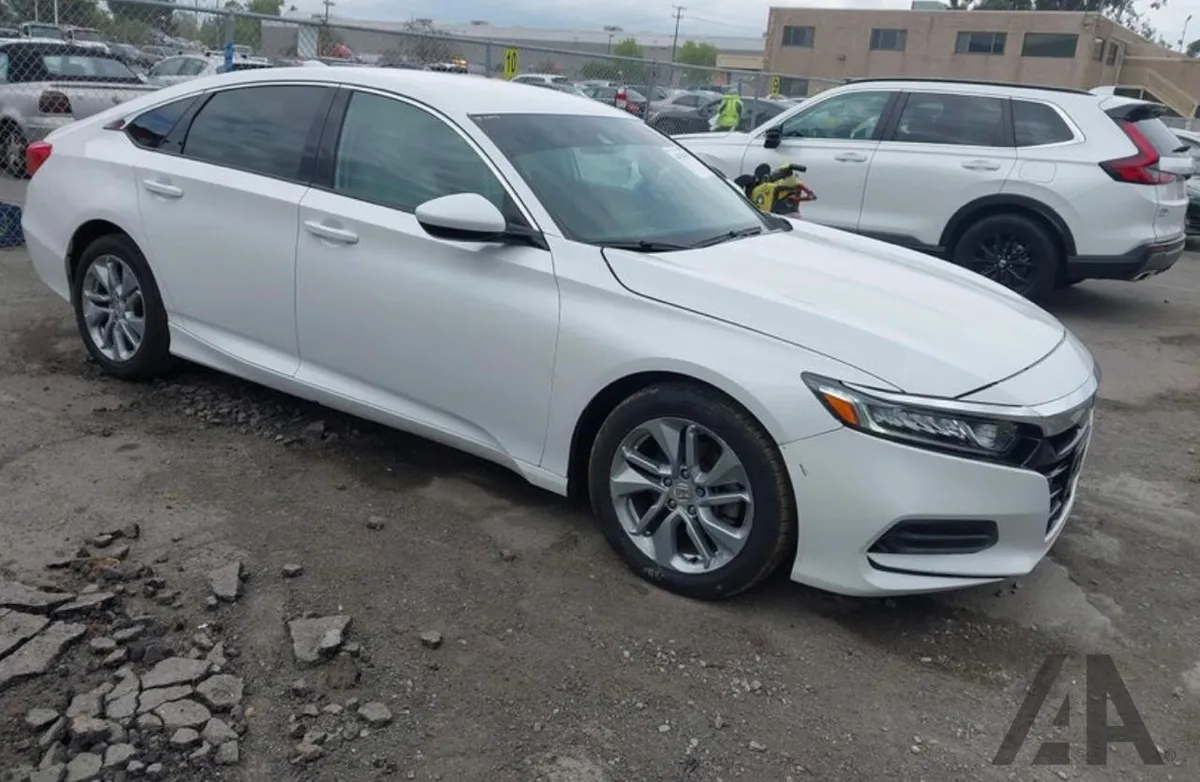HONDA ACCORD LX 2018