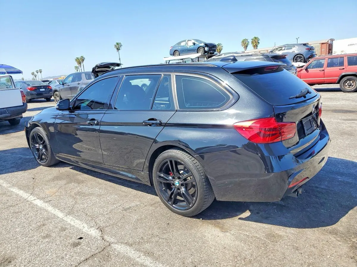 BMW 330 XI 2017