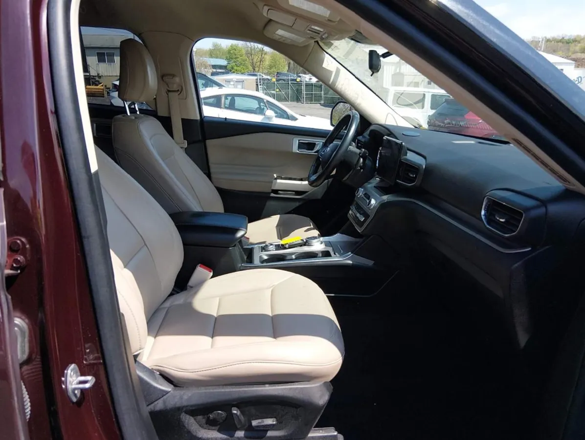 FORD EXPLORER 3 2022