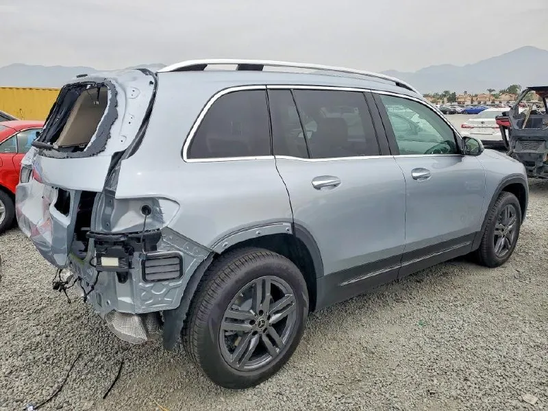 MERCEDES-BENZ GLB БОГАТОЕ ОСНАЩЕНИЕ МУЛЬТИМЕДИА С БОЛЬШИМ ЭКРАНОМ ПОДОГРЕВ СИДЕНИЙ КАМЕРА ЗАДНЕГО ВИДА 2025