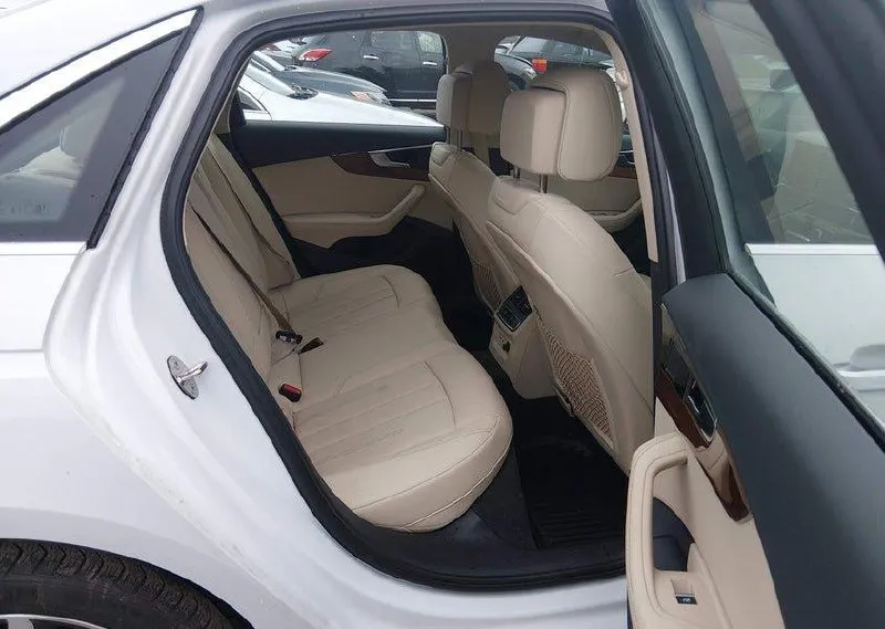 AUDI A4 PREMIUM PLUS 2023