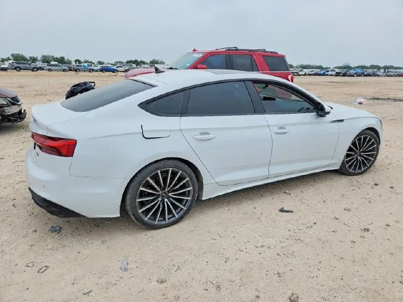 AUDI A5 PREMIUM PLUS 2022