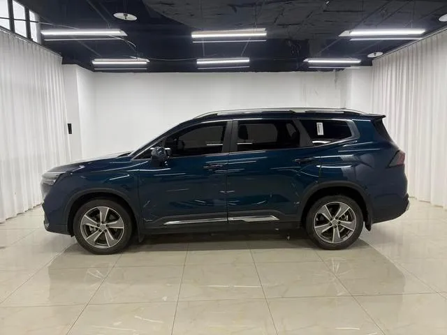 GEELY OKAVANGO FLAGSHIP 2023