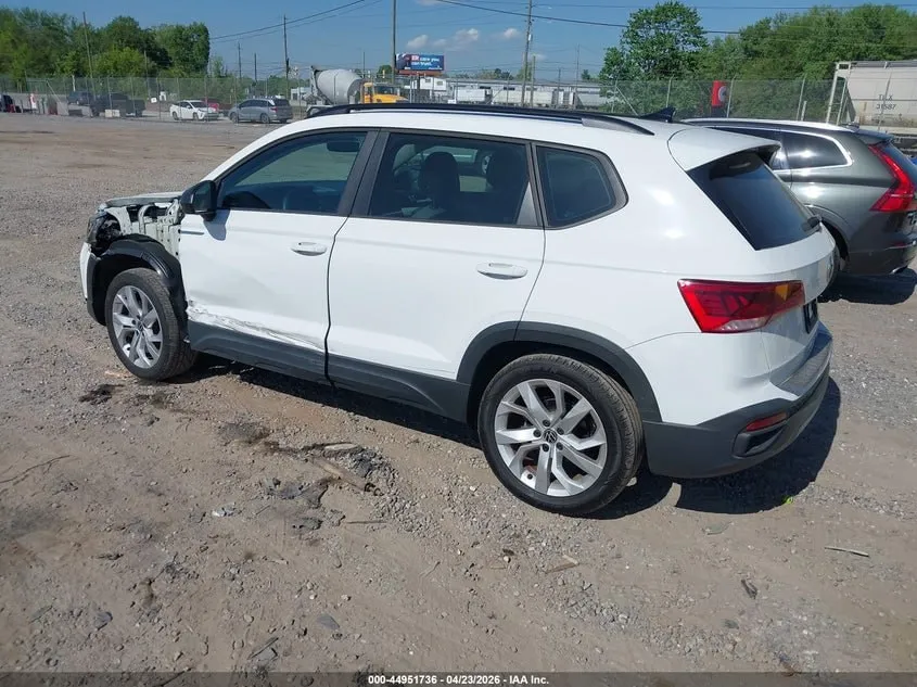 VOLKSWAGEN TAOS 2023