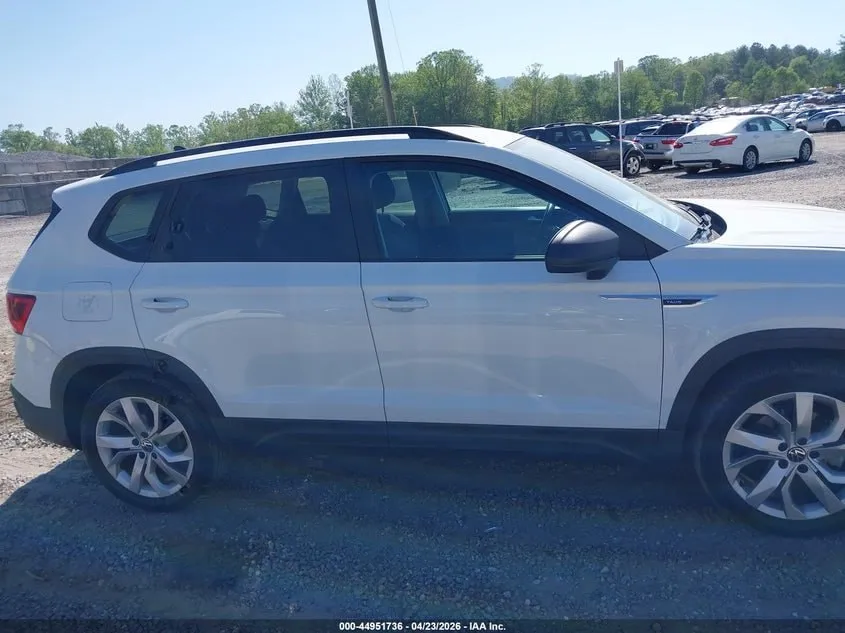 VOLKSWAGEN TAOS 2023