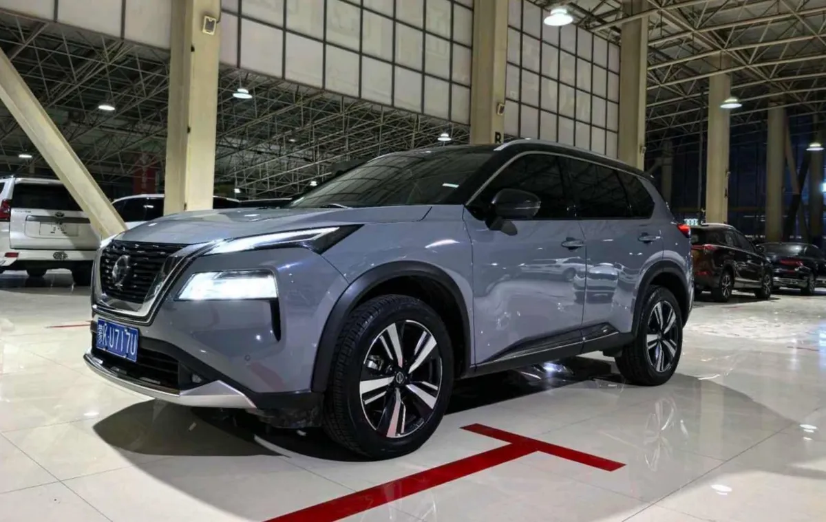 NISSAN X-TRAIL 2021