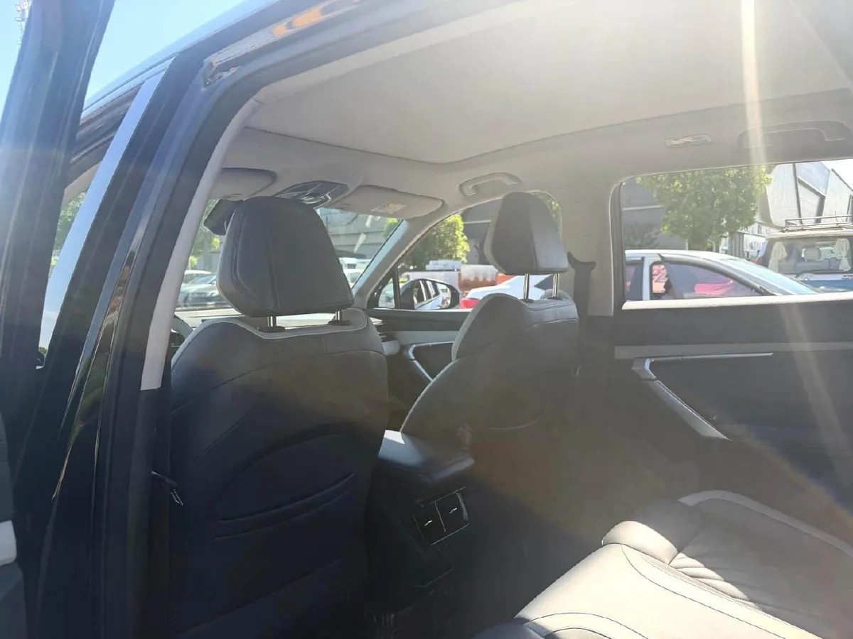 GEELY BOYUE L 2023 BOYUE L 1 2023