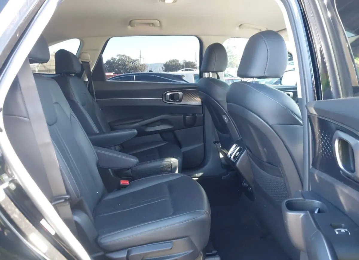 KIA SORENTO EX 2023