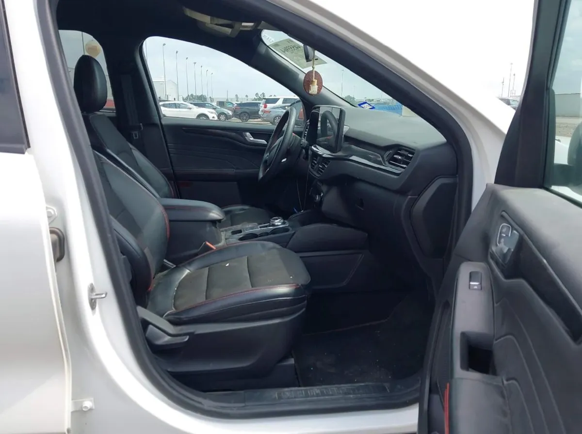 FORD ESCAPE ST-LINE 1 2023