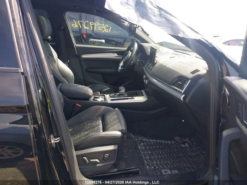 AUDI Q5 PROGRESSIV КОЖА ПОДОГРЕВ ПЕРЕДНИХ СИДЕНИЙ МУЛЬТИМЕДИА С ЭКРАНОМ КАМЕРА ЗАДНЕГО ВИДА 2023