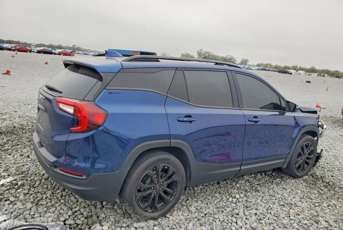 GMC TERRAIN SLT 2022