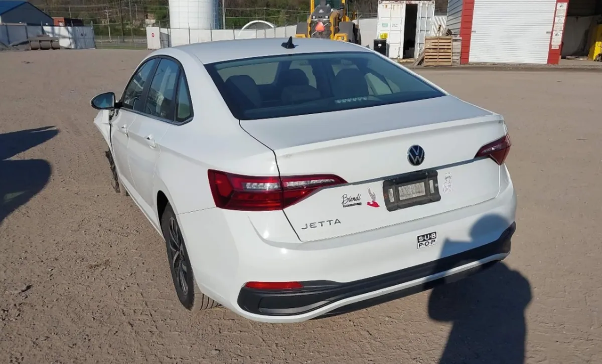 VOLKSWAGEN JETTA S 2023