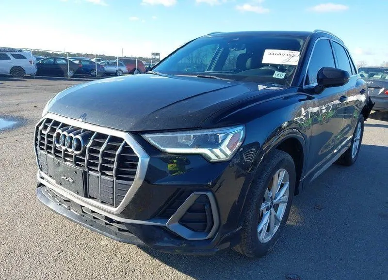 AUDI Q3 2023