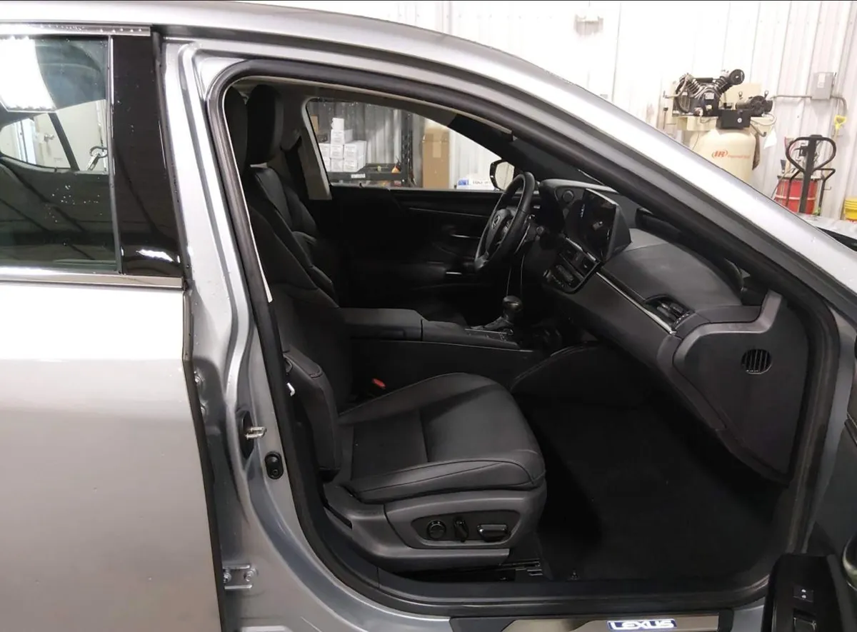 LEXUS ES 250 2 2022