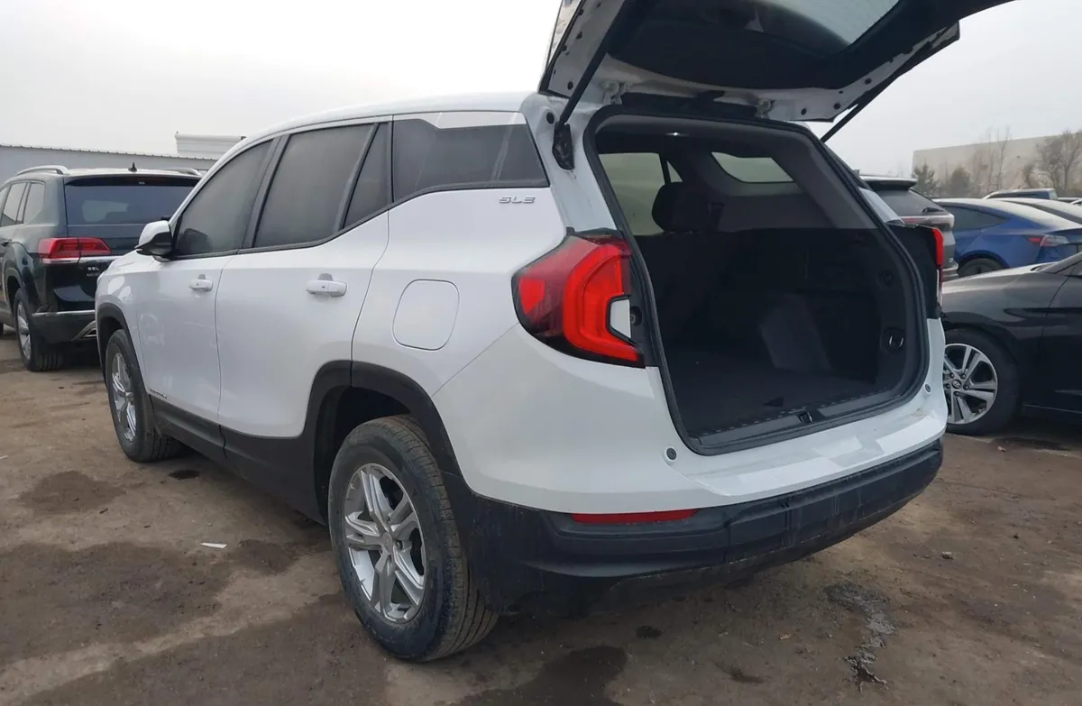 GMC TERRAIN SLE 2023