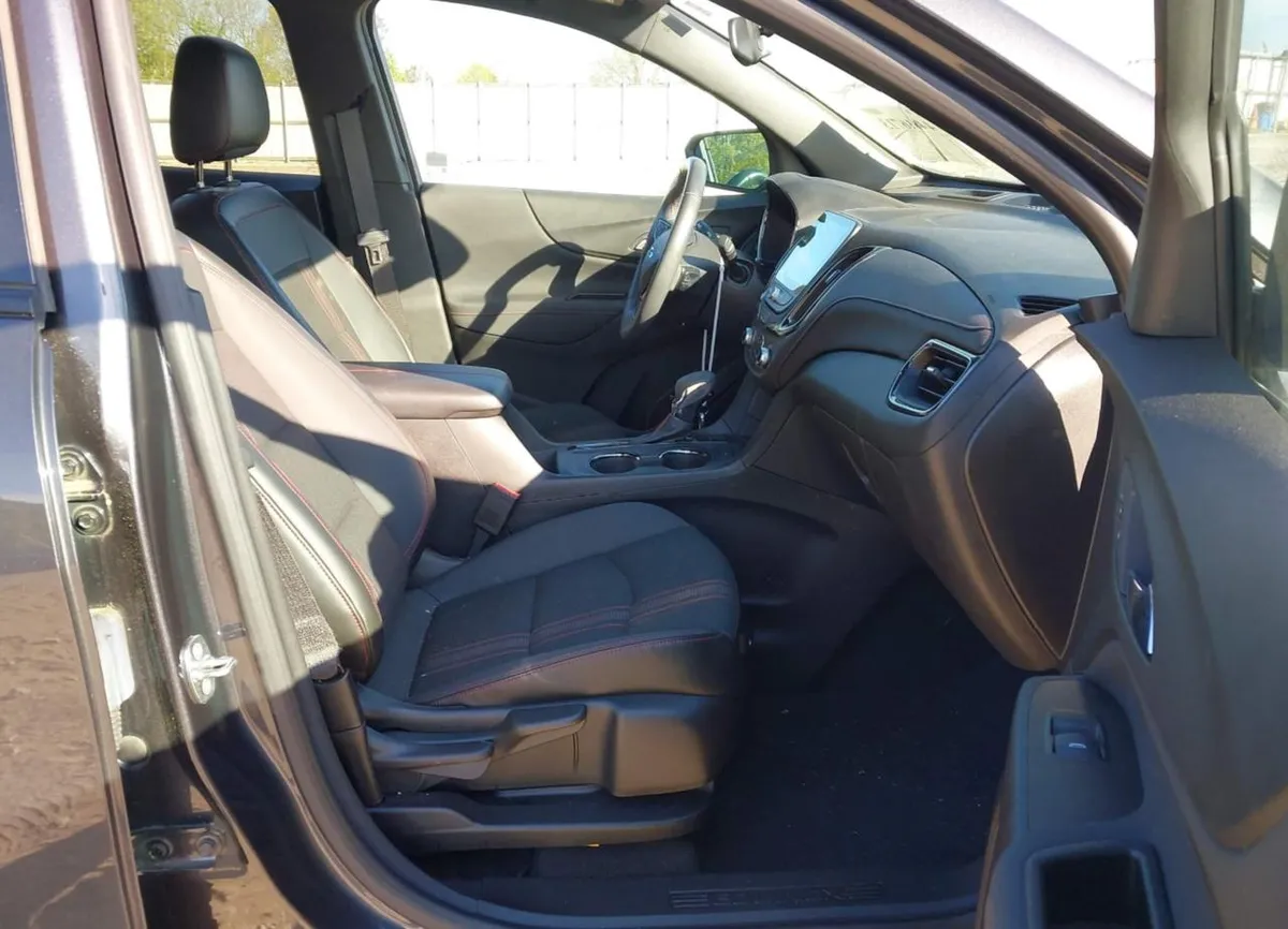 CHEVROLET EQUINOX FWD RS 2022